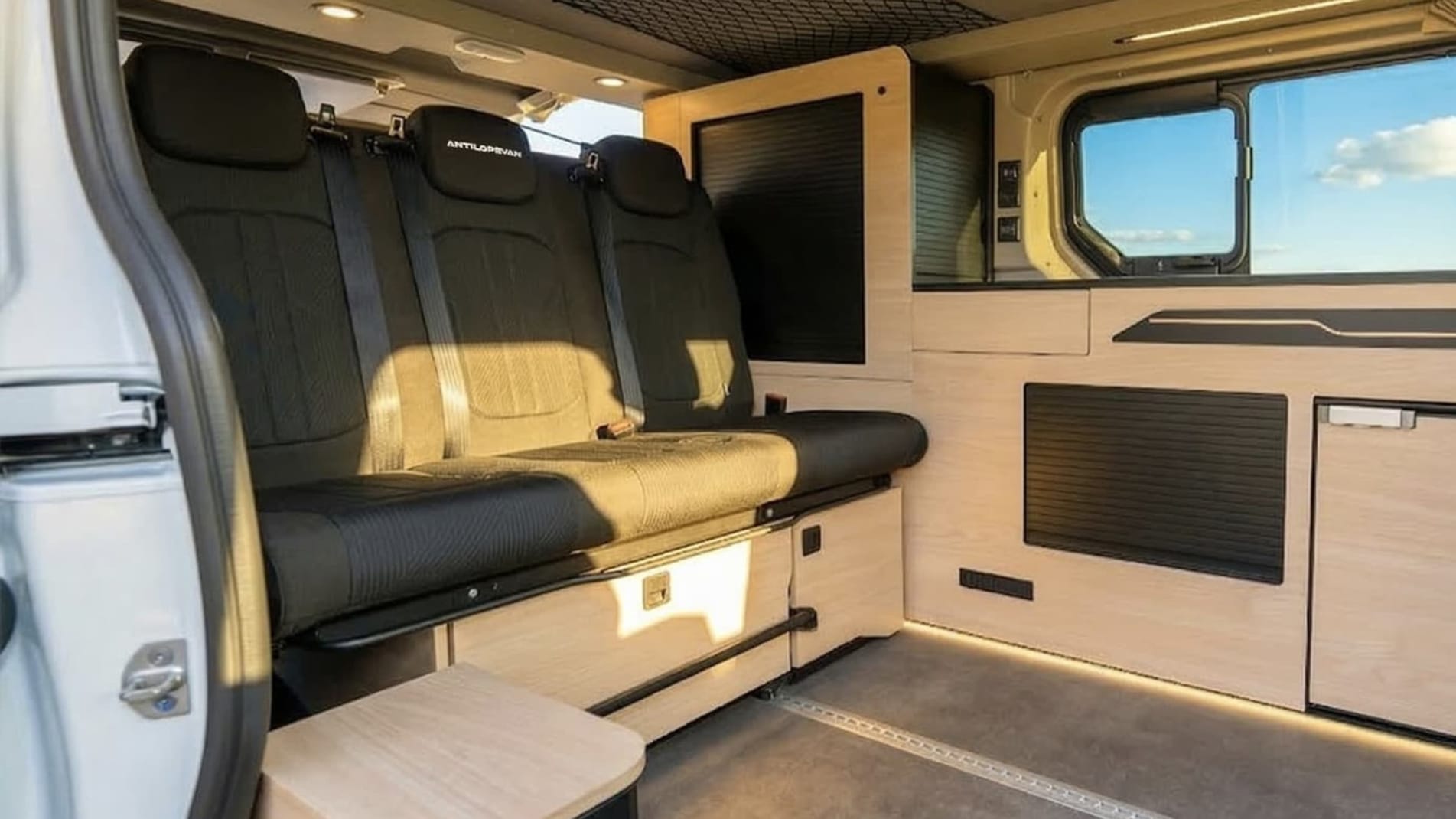 Flex5-verschuifbare achterbank voor Antilope Van-campers