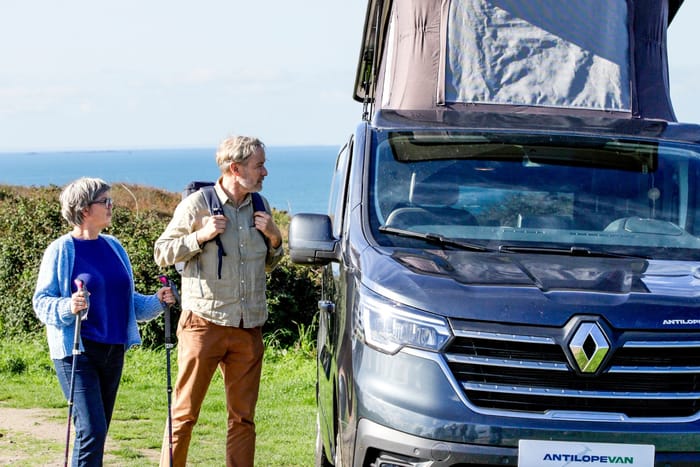 Flex PLUS: campervan met 2–4 zitplaatsen